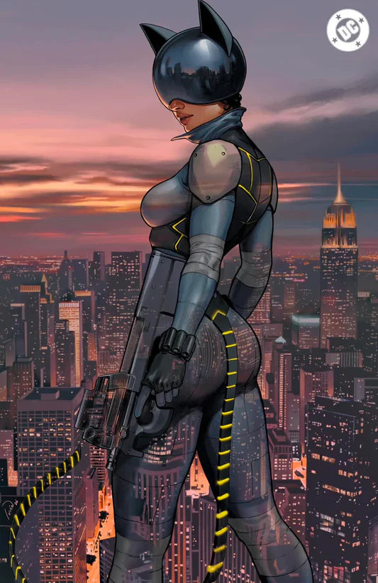 Absolute Catwoman 1 Ivan Talavera Foil Virgin Variant Helmet